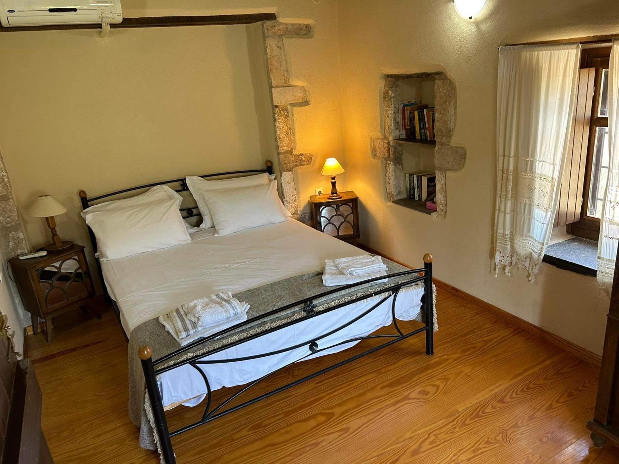 Guesthousekamara Monemvasia Ngoại thất bức ảnh